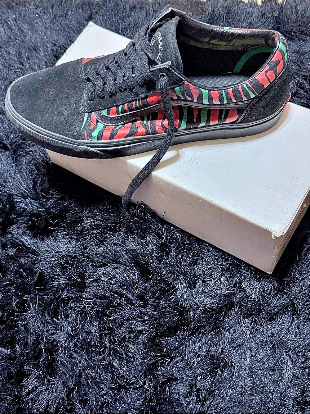 Vans Old Skool A Tribe Called Quest Stripes Sneakers